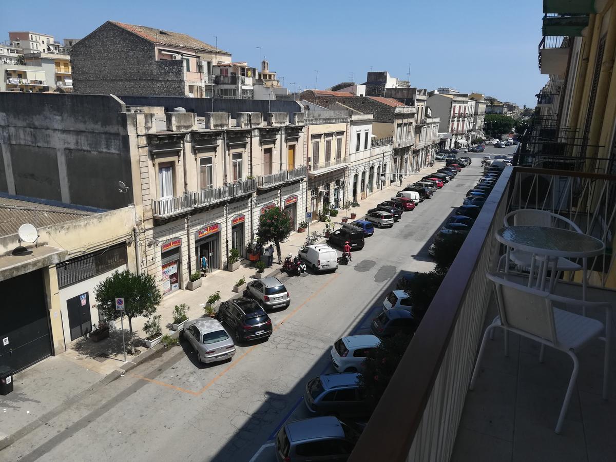 Archinuè Apartment Syracuse Exterior foto